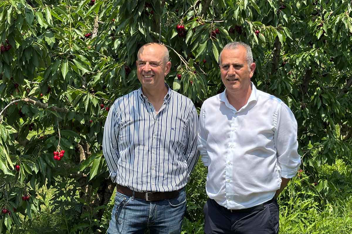 Da sinistra Piergiorgio Lenzarini, presidente Alegra, e Cristian Moretti, direttore Agrintesa